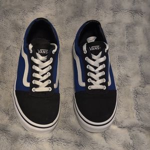 Big Boys size 4 Black Blue white Vans
